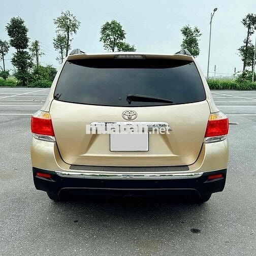 Toyota Highlander 2011 - 90000 km