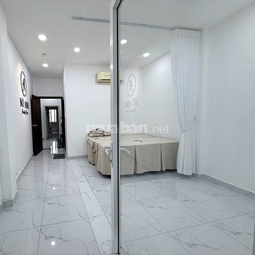 Hẻm 6m, đang làm Spa, 4x20m, 4 lầu Phạm Văn Chiêu, chỉ 9 tỷ xíu
