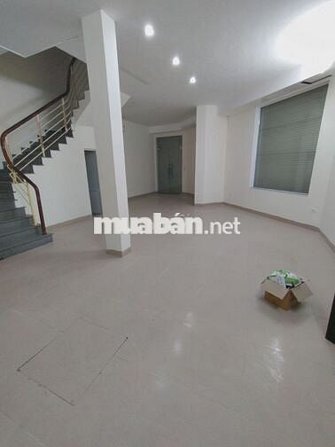 Nhà đường Trung Yên 11, Diện tích 80M x 5 tầng lô góc 2 mặt tiền