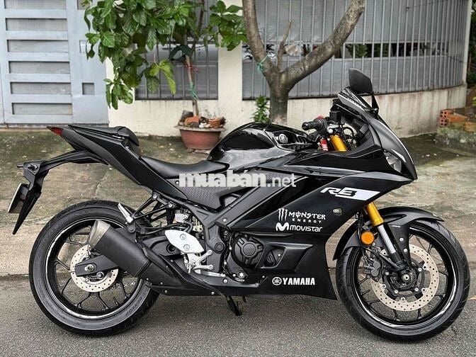 Yamaha r3 2023 odo lướt 1000km bstp chính chủ