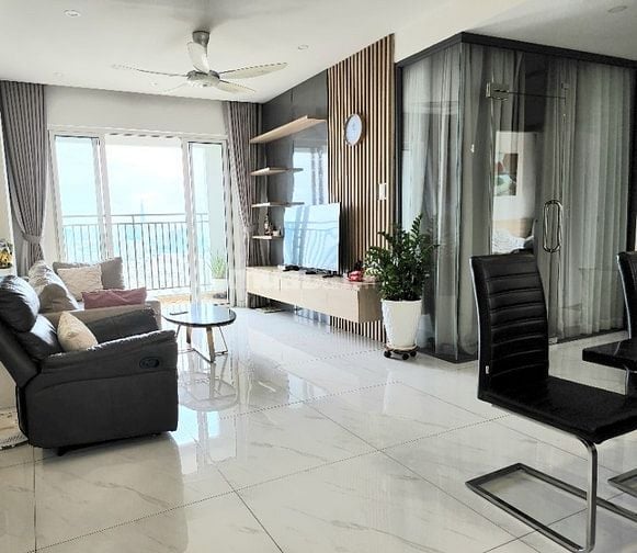 Chính chủ cho thuê căn hộ cao cấp Sunrise City View 