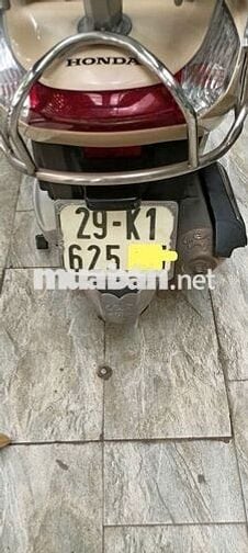 Xe máy Honda Lead màu vàng be 2017 đã dùng