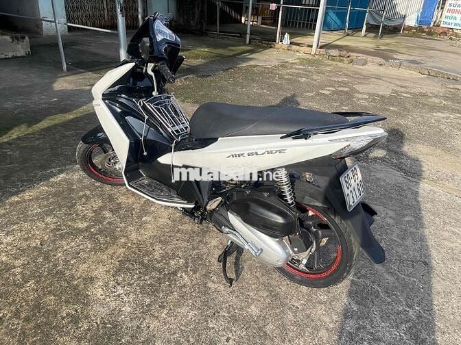 bán ablack 125 mau Trang. tra gope