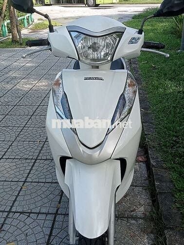 Honda lead 2017