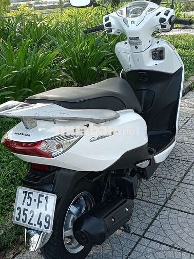 Honda lead 2017