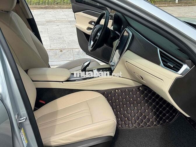 Lux A Premium 2021 đẹp xuất sắc giá cực rẻ