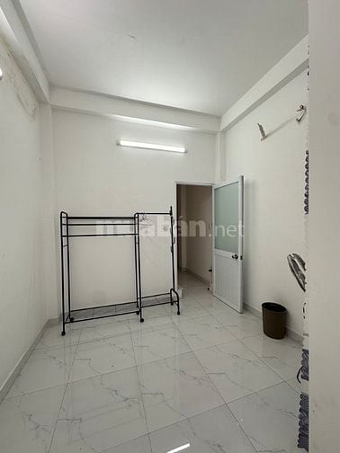 Cần bán gấp nhà quận5.  Để đi định cư nướcx ngoài 