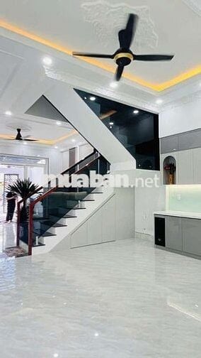 Nhà Mới Đẹp 3 tầng mặt tiền Kinh Doanh 88m2 3PN, sân để Ôtô sổ riêng