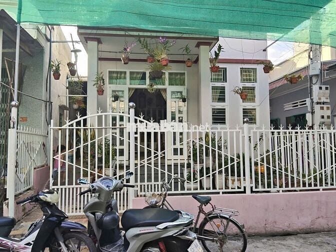 Chuyển định cư Sài Gòn cần bán nhà