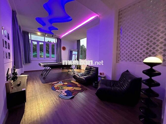 Sang Homestay đang hoạt động đông khách