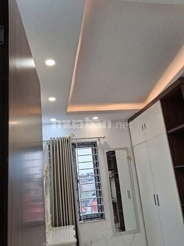 Bán căn hộ mini phố Xã Đàn, Đống Đa, DT 50m2, 2 PN, gần Hồ Ba Mẫu