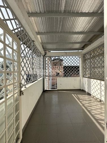 Cần bán gấp nhà quận5.  Để đi định cư nướcx ngoài 