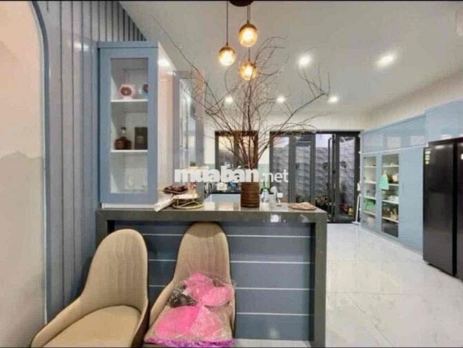 CHO THUÊ nhà KĐT Mỹ Gia gói 8 đối diện công viên, full nội thất
