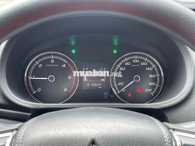 Mitsubishi Triton 2021 - 20000 km