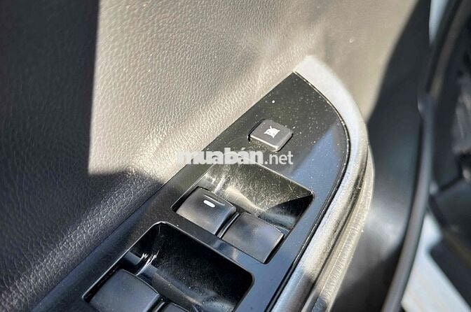 Mitsubishi Triton 2021 Athlete 2 Cầu Số Tự Động