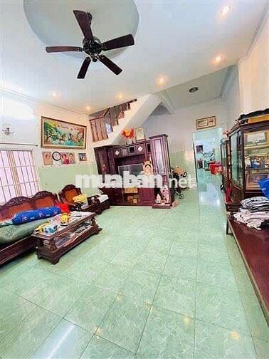NHÀ MẶT TIỀN LÊ LƯ ( 6,4m x 27m) TÂN PHÚ VỊ TRÍ TRUNG TÂM