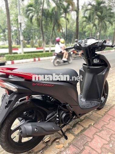 Xe máy Honda Vision 2018 màu đen khóa chìa