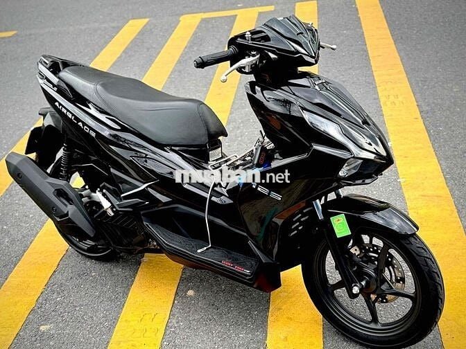 Airblade 125 4Val mẫu 2024 1chủ ít đi8000km mới99%