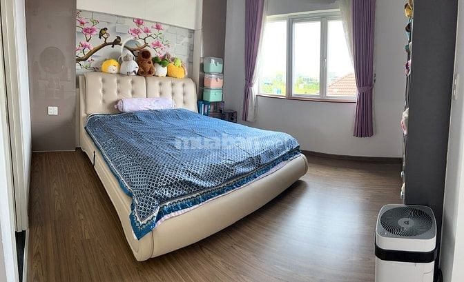 Bán nhà biệt thự Khang Điền Merita đường Liên Phường Q9 gần chợ 155m2
