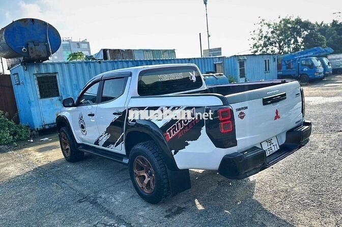Mitsubishi Triton 2021 Athlete 2 Cầu Số Tự Động