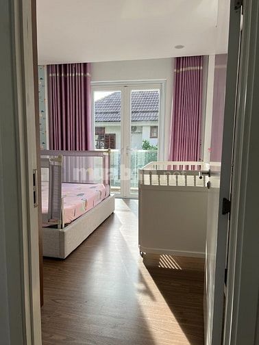 Bán nhà biệt thự Khang Điền Merita đường Liên Phường Q9 gần chợ 155m2