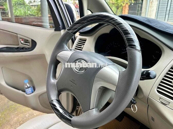 TOYOTA INNOVA 2016 MT