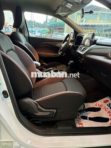 Suzuki Fronx GLX 2025 - Màu Trăng