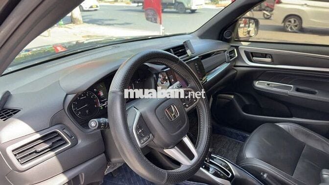 Honda BR-V 2024 L - 20000 km, FULL PHỤ KIỆN