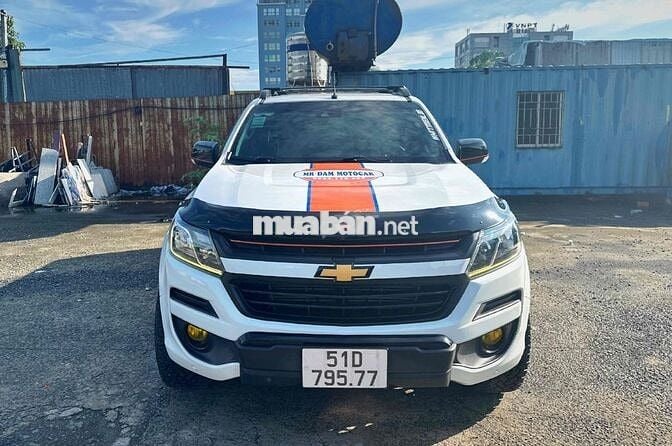 2 Cầu Số Tự Động Máy Dầu COLORADO Highcountry 2020
