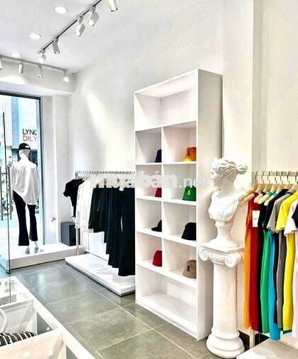 SIÊU PHẨM NHÀ MẶT TIỀN KINH DOANH THỜI TRANG - 386C Lê Văn Sỹ