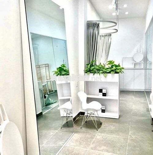 SIÊU PHẨM NHÀ MẶT TIỀN KINH DOANH THỜI TRANG - 386C Lê Văn Sỹ