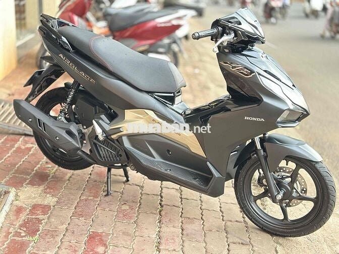 AB 2022 BẢN ĐẶC BIỆT XE MÁY MÓC ZIN ÊM