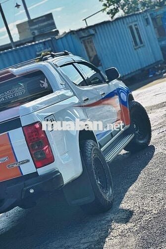 2 Cầu Số Tự Động Máy Dầu COLORADO Highcountry 2020