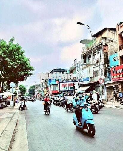 SIÊU PHẨM NHÀ MẶT TIỀN KINH DOANH THỜI TRANG - 386C Lê Văn Sỹ