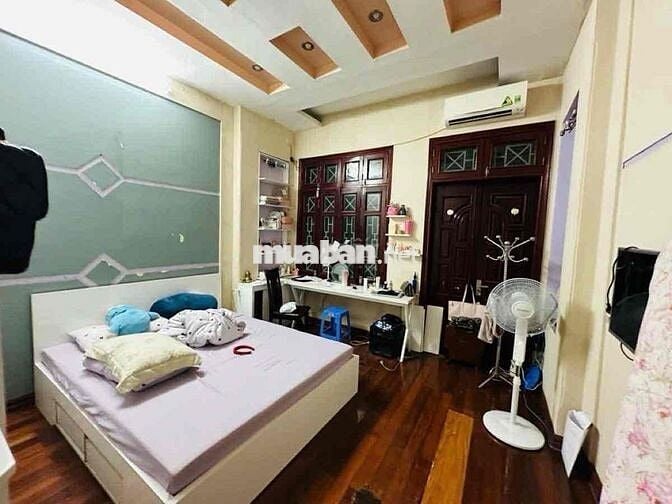 Siêu Phẩm Trần Quốc Hoàn – Phân Lô – Vỉa Hè – Ô Tô Vào Nhà