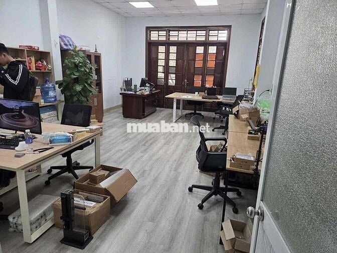 ✅ Cho thuê nhà 4 tầng mặt tiền : 2/9 - Hải Châu - 20 Triệu