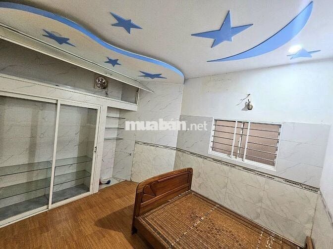 TRƯỜNG THỌ: BÁN ĐẤT TẶNG NHÀ CẤP 4 – XE HƠI TỚI CỬA – CHỈ ~70TR/M²