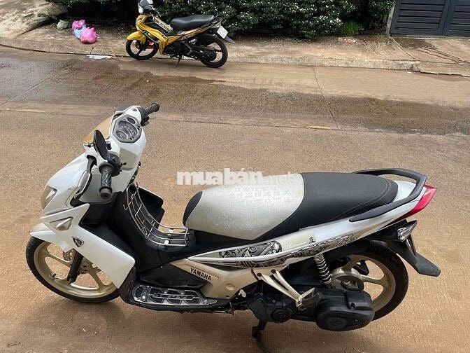 bán yamaha nouvo còn dùng tốt