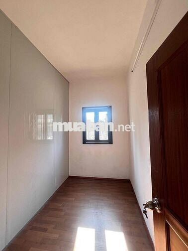 phòng trọ cho sinh viên nữ 631A CMT8 P15 Q10