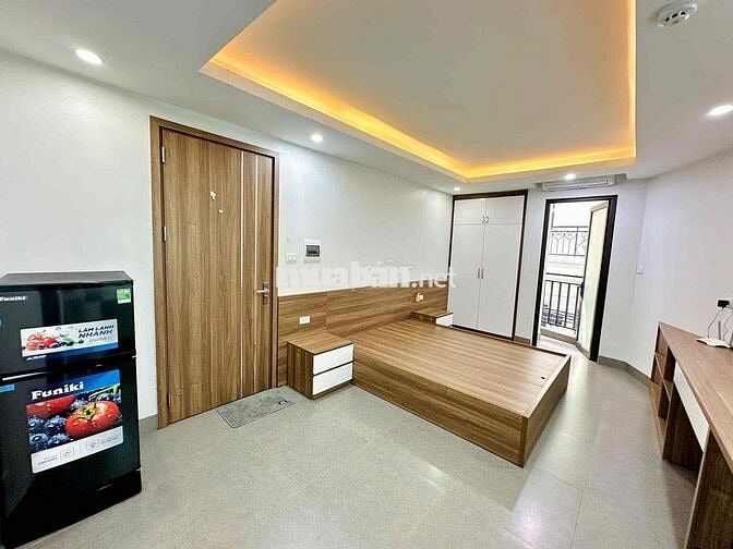 CHO THUÊ CĂN HỘ FULL NỘI THẤT BAN CÔNG THOÁNG TẠI NGÕ 1160 LÁNG- ĐỐ ĐA
