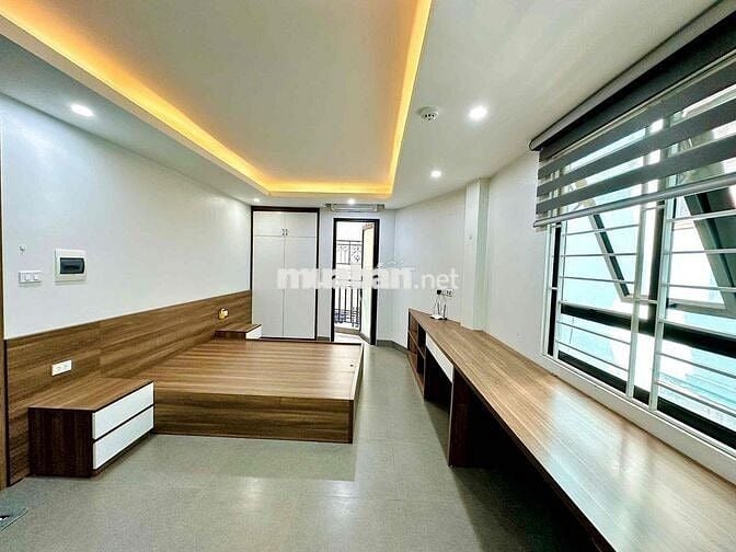 CHO THUÊ CĂN HỘ FULL NỘI THẤT BAN CÔNG THOÁNG TẠI NGÕ 1160 LÁNG- ĐỐ ĐA