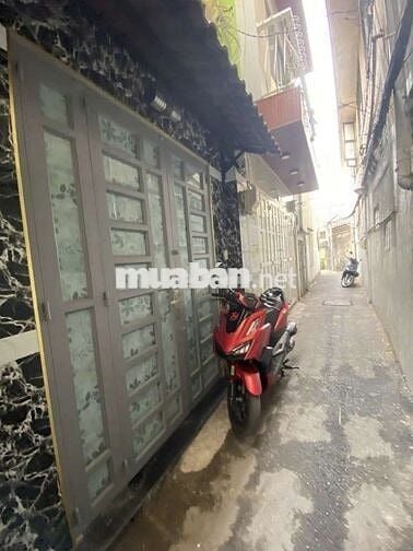 Nhà hẻm 1 sẹc 13m2, 2 phòng ngủ, đường Nơ Trang Long, Q. Bình Thạnh