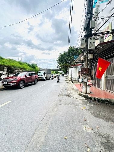 BÁN NHÀ 6 tầng CÓ THANG MÁY ngõ 321 Bát Khối, Long Biên