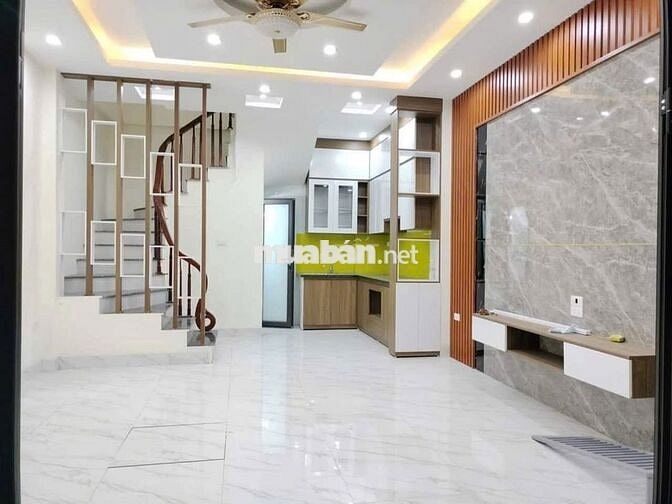 BÁN NHÀ 5T*34m2 FULL NỘI THẤT- Ô TÔ ĐỖ CỔNG- GẦN ĐƯỜNG QL6- GIÁ 4.7 TỶ
