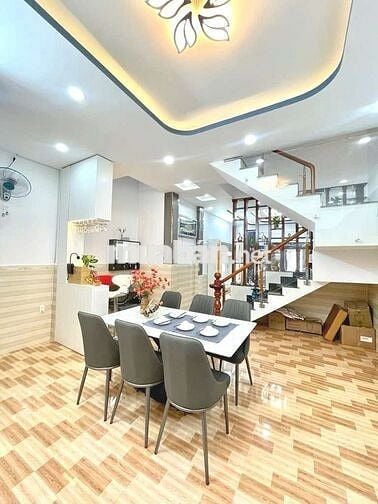 Bán Nhà 3 Tầng, Hẻm Xe Hơi Huỳnh Tấn Phát, Full Nội Thất Nhỉnh 6 Tỷ TL