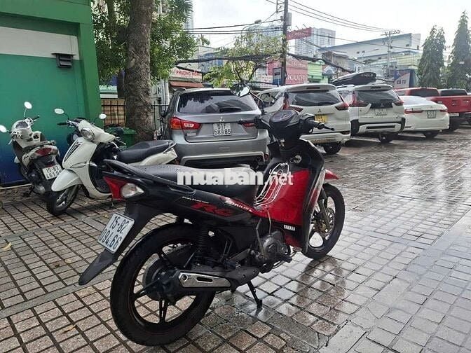 Xe yamaha sirut fi