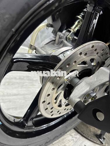 SH Ý 2011 150i SM1089 HSCT