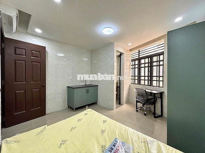 STUDIO CỬA SỔ FULL NỘI THẤT SIÊU HIẾM GẦN ĐH Y DƯỢC, SƯ PHẠM