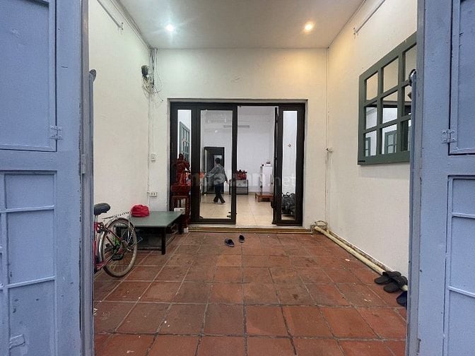 Cho thuê mặt bằng Kinh doanh Phố Đào tấn - Ba đình 