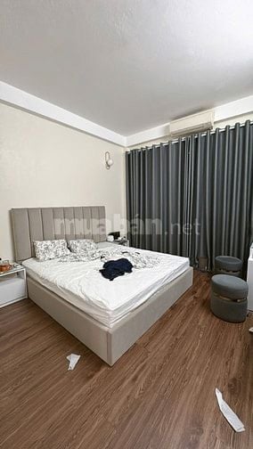 Bán nhà phố Võ Thị Sáu 50m2, phân lô, có vỉa hè, ô tô tránh. 19 tỷ